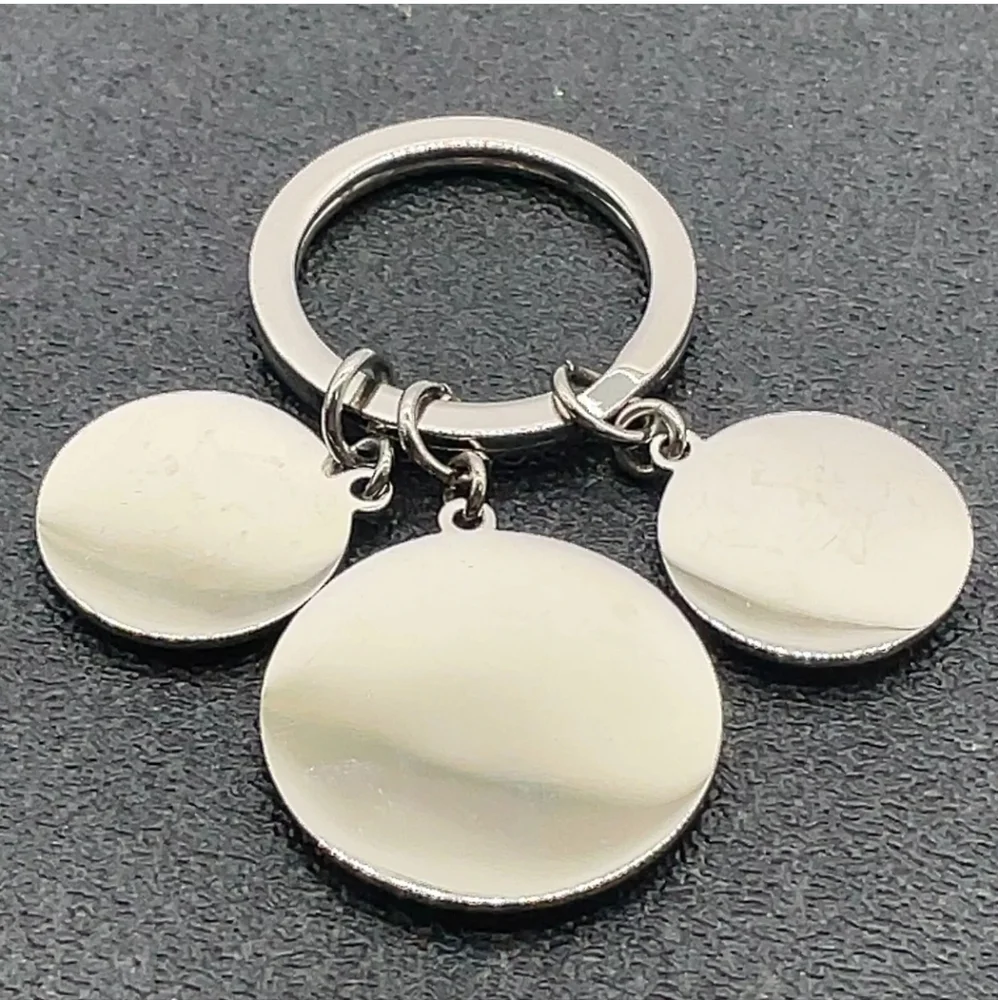 Auth Like New Chanel Key Chain/Ring - Picture 4 of 8